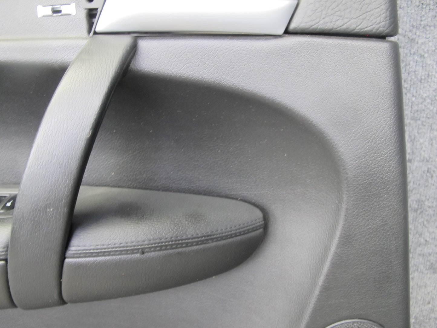 2009-2010 Porsche Cayenne 957 Rear Right & Left Side Door Panel Cover Black Set
