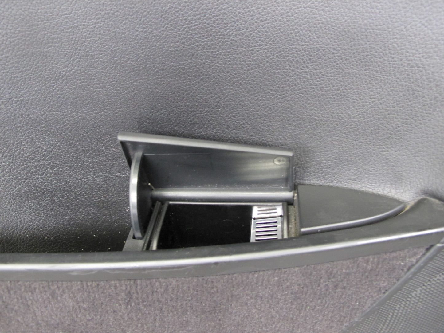 2009-2010 Porsche Cayenne 957 Rear Right & Left Side Door Panel Cover Black Set