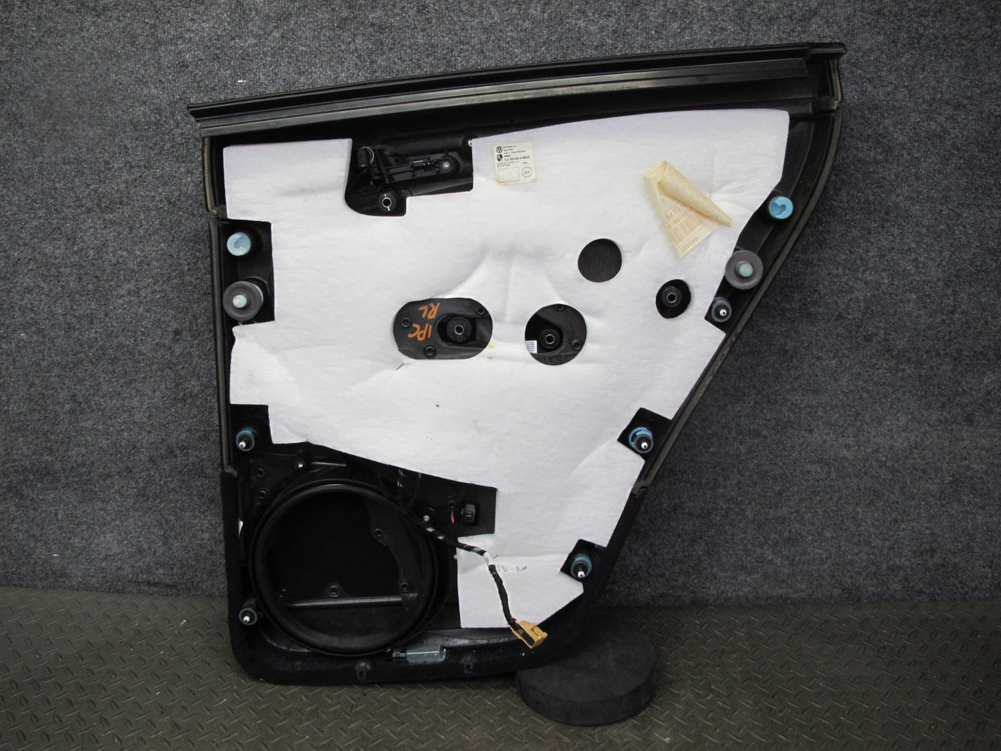 2009-2010 Porsche Cayenne 957 Rear Right & Left Side Door Panel Cover Black Set
