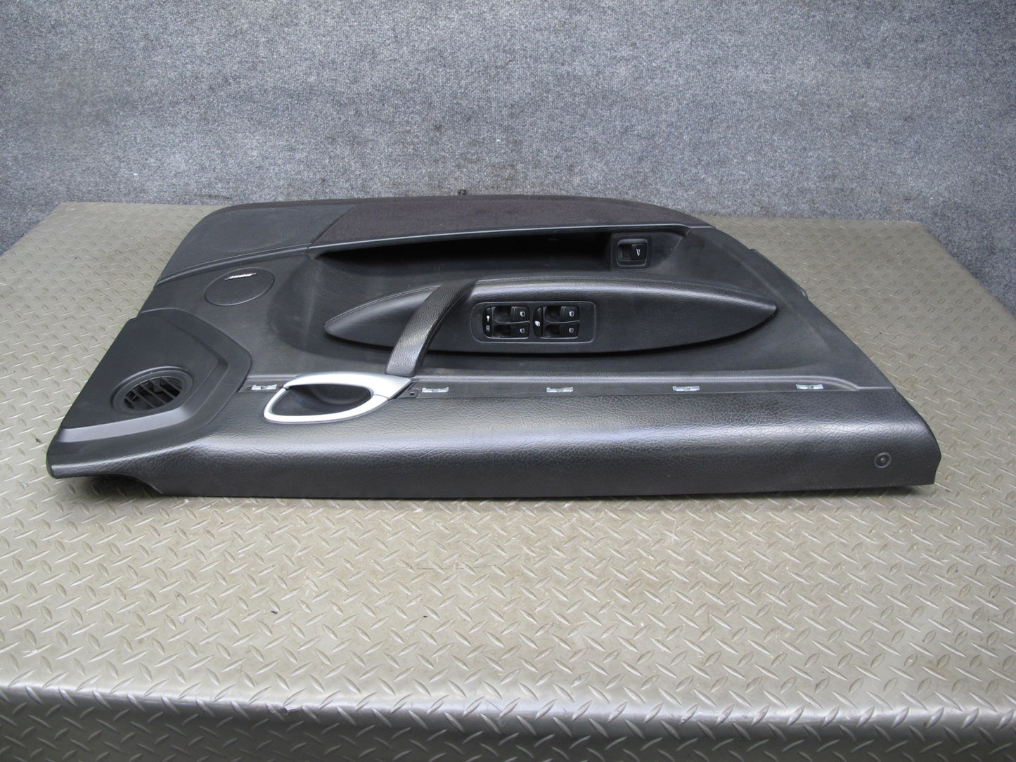 2009-2010 Porsche Cayenne 957 Front Right & Left Side Door Panel Cover Black Set