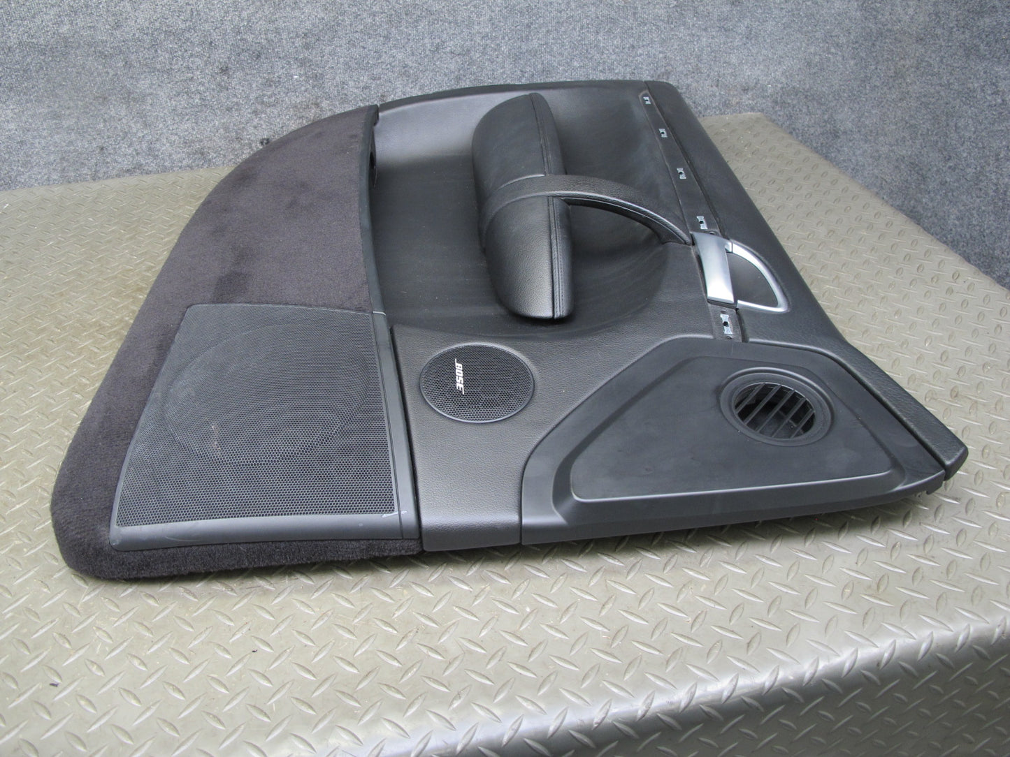 2009-2010 Porsche Cayenne 957 Front Right & Left Side Door Panel Cover Black Set