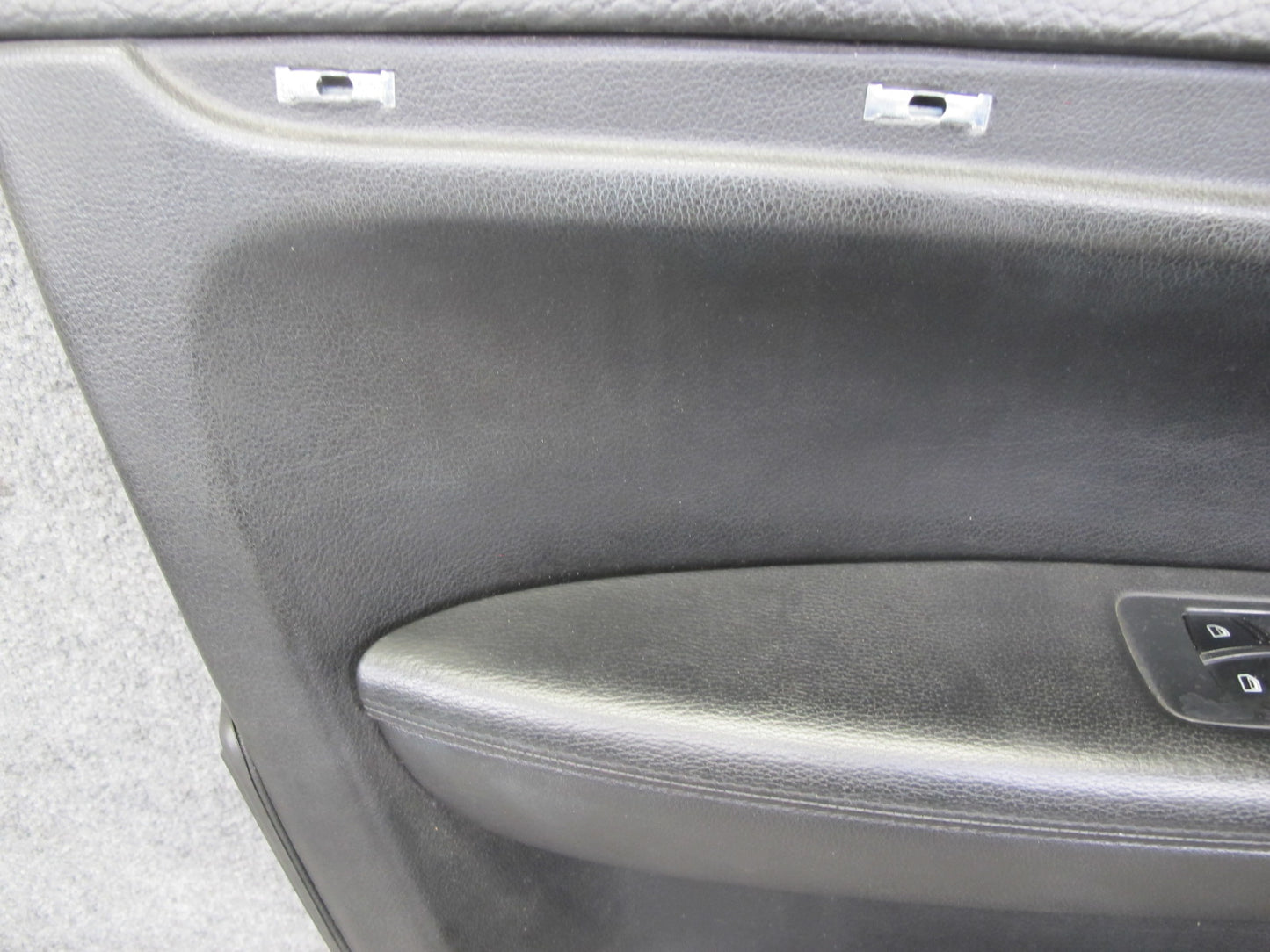 2009-2010 Porsche Cayenne 957 Front Right & Left Side Door Panel Cover Black Set