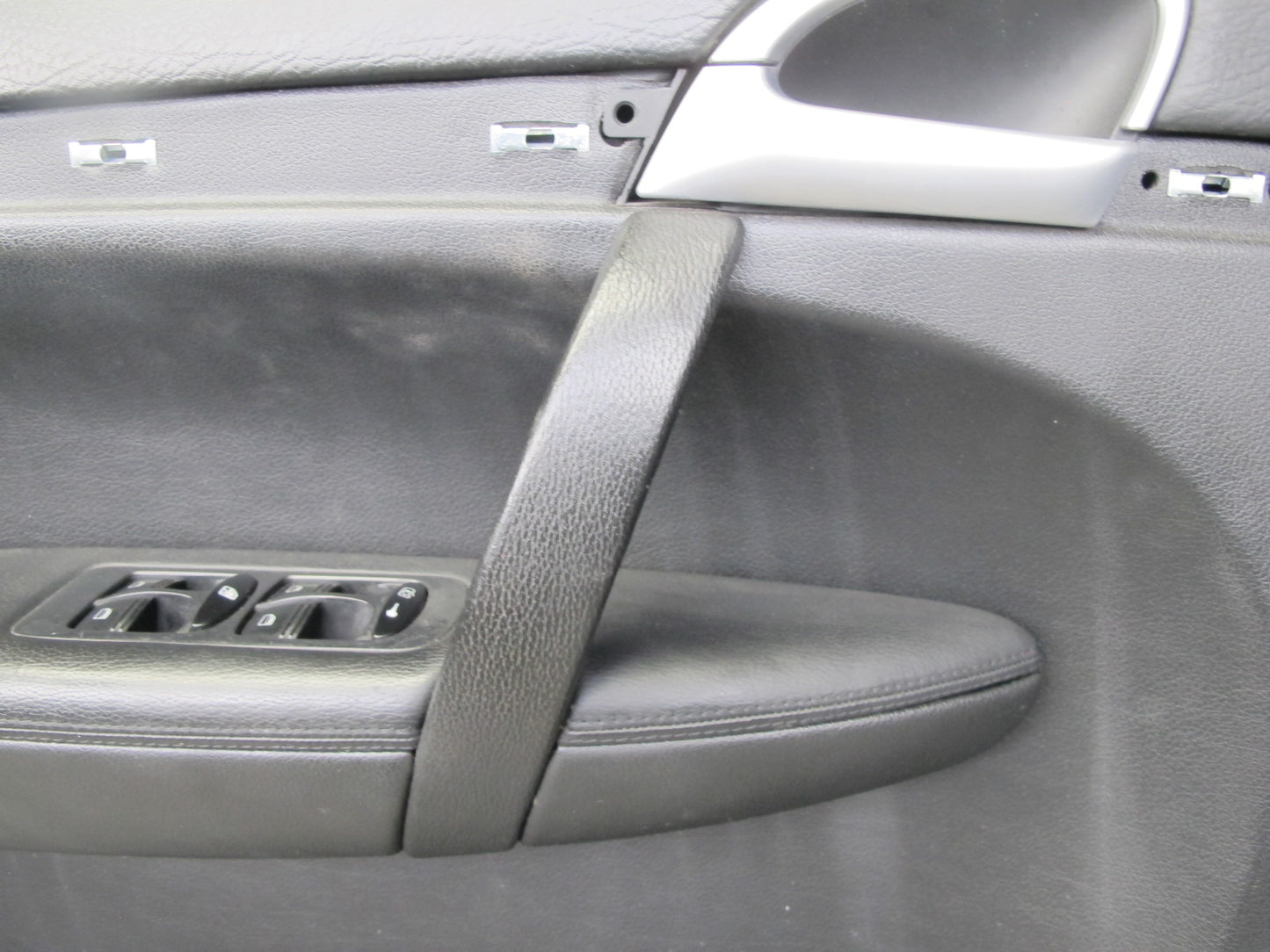2009-2010 Porsche Cayenne 957 Front Right & Left Side Door Panel Cover Black Set