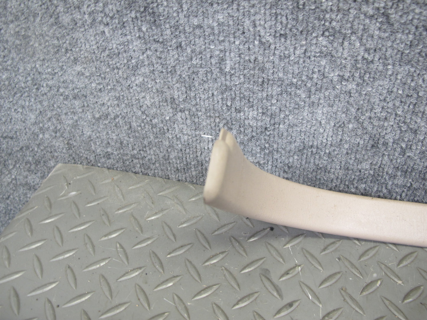 94-00 Lexus SC300 SC400 UZZ30L Door Scuff Step Sill Plate Trim Set Ivory OEM