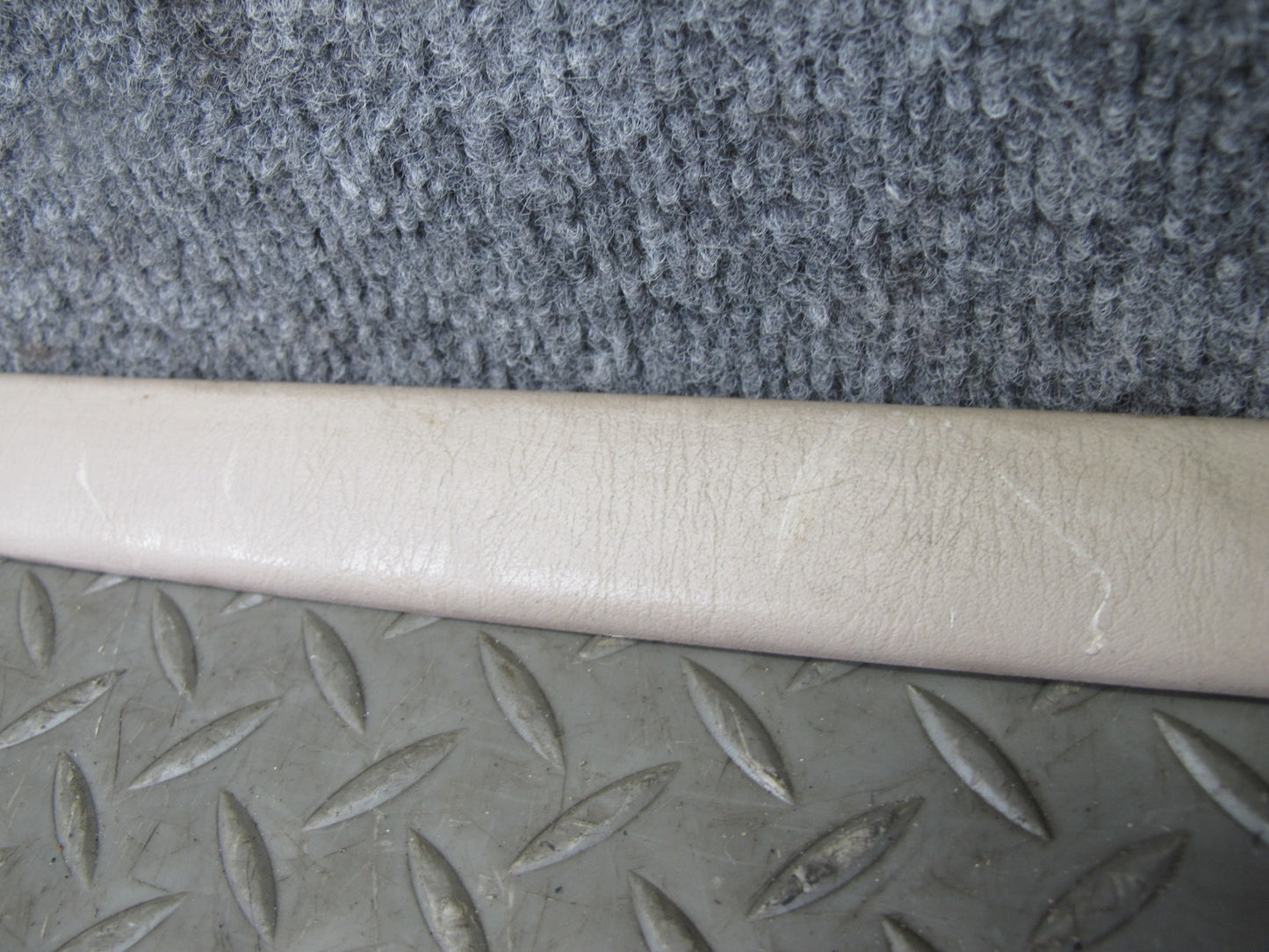 94-00 Lexus SC300 SC400 UZZ30L Door Scuff Step Sill Plate Trim Set Ivory OEM