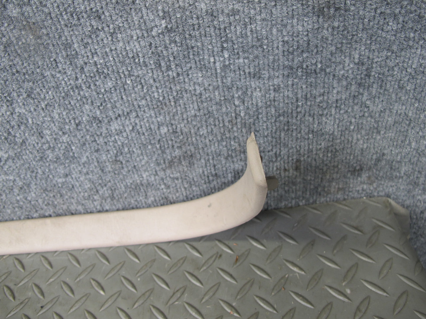 94-00 Lexus SC300 SC400 UZZ30L Door Scuff Step Sill Plate Trim Set Ivory OEM