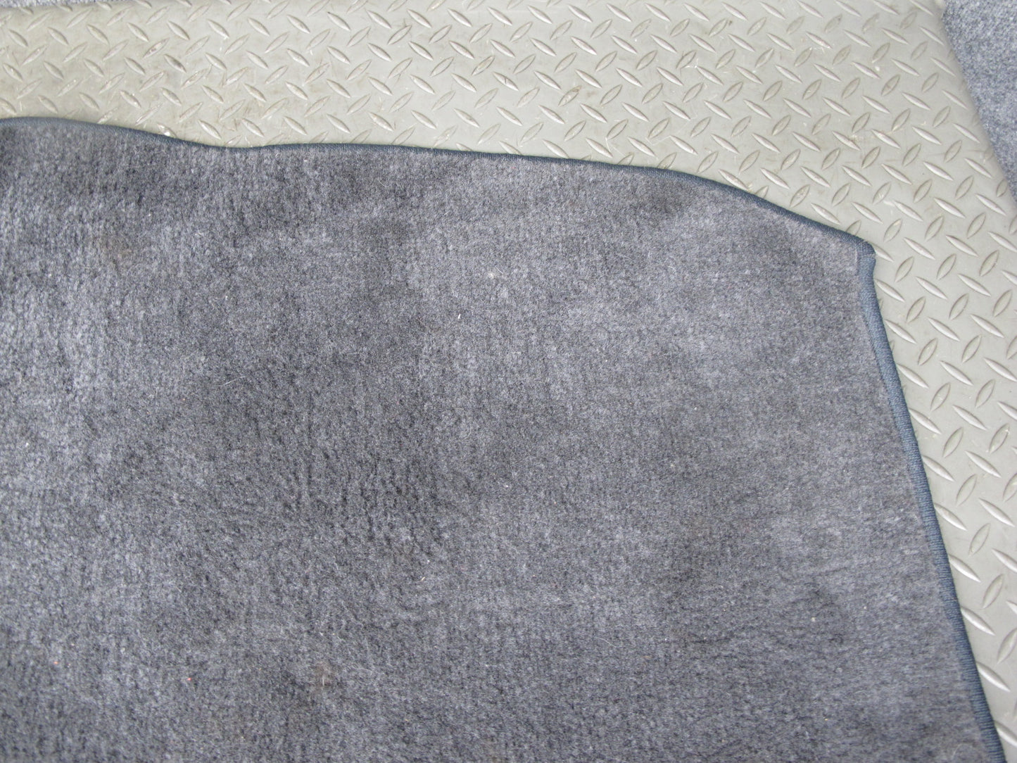 92-00 Lexus SC300 SC400 UZZ30L Rear Trunk Floor MAT Carpet Cover Gray OEM