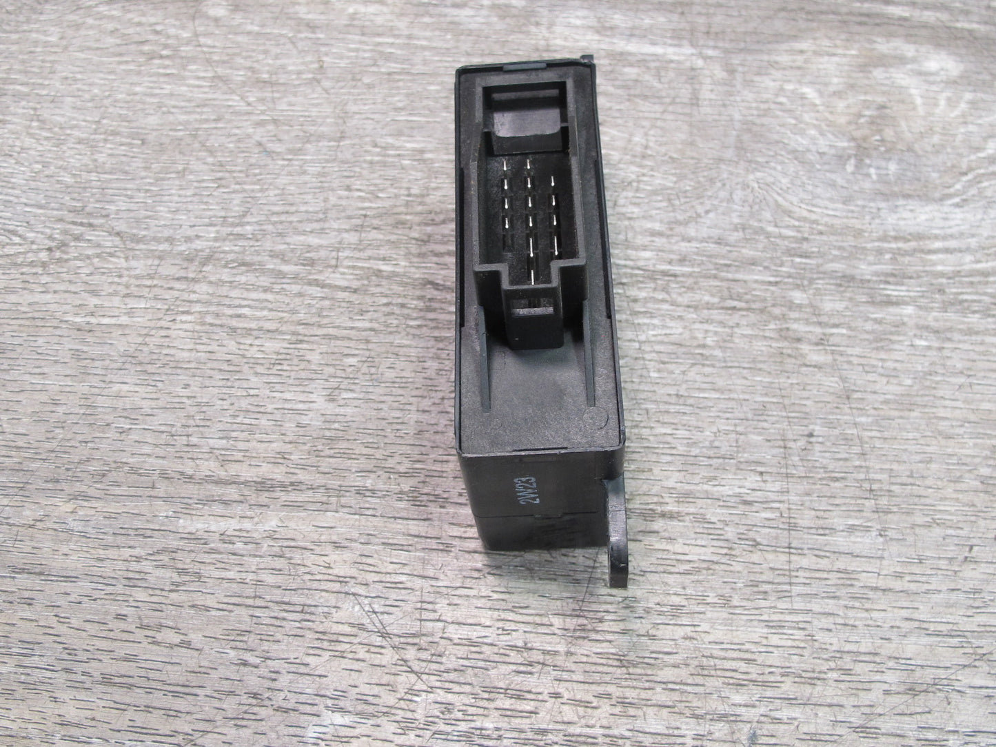 86-91 Mercedes W126 C126 Heated Seat Control Module Relay 0008206226 OEM