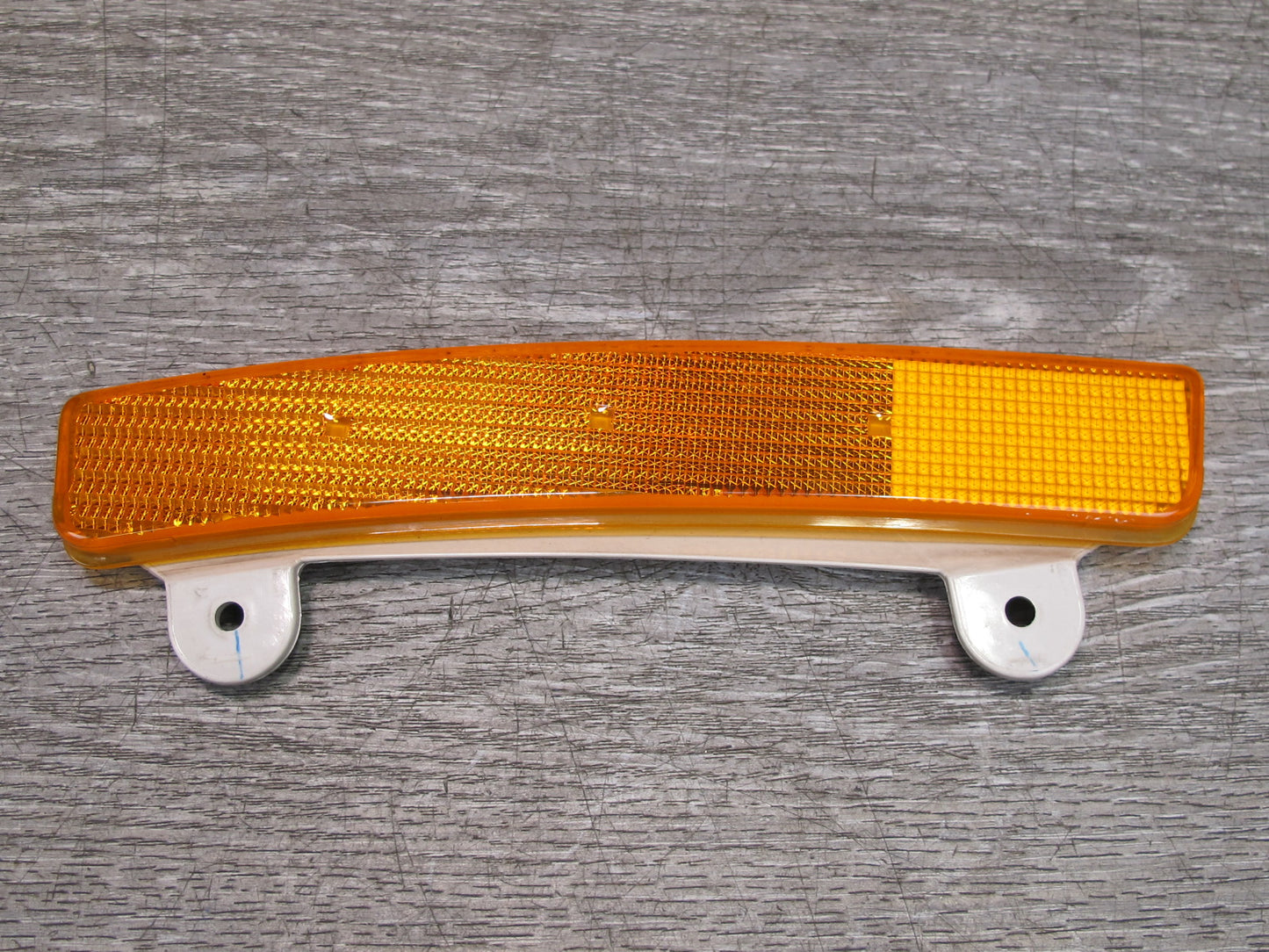 04-05 Nissan 350Z Z33 Convert Front Bumper Right Reflector Marker Light Lamp OEM