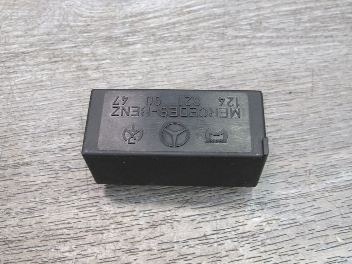 86-91 Mercedes W126 C126 Sunroof Motor Control Relay Module OEM