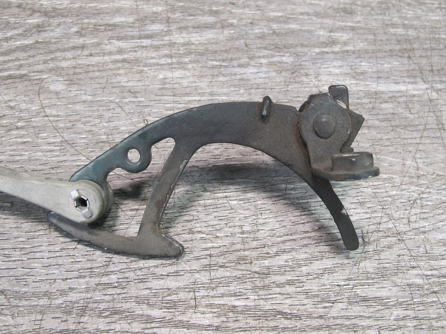 86-91 Mercedes W126 C126 Hood Lock Latch Catch Handle Mechanism OEM
