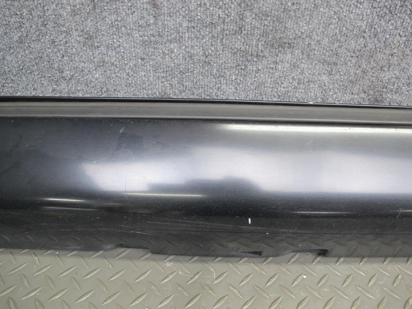 94-99 Mercedes W140 Sedan Right Side Skirt Rocker Panel Molding Black OEM