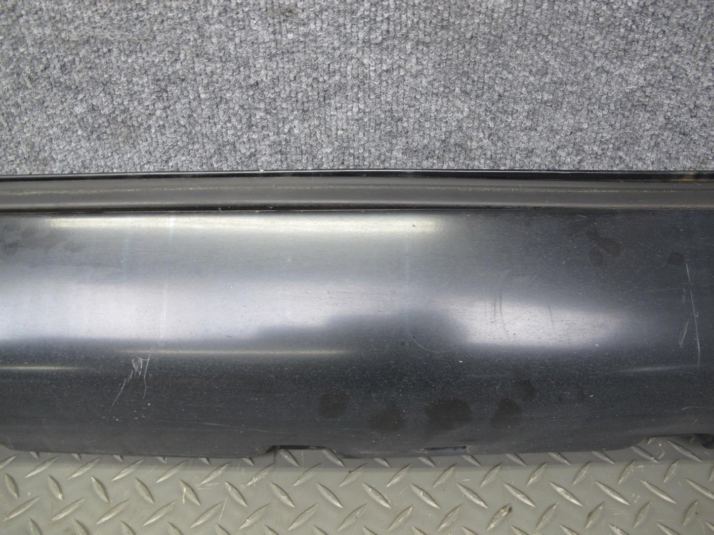 94-99 Mercedes W140 Sedan Right Side Skirt Rocker Panel Molding Black OEM