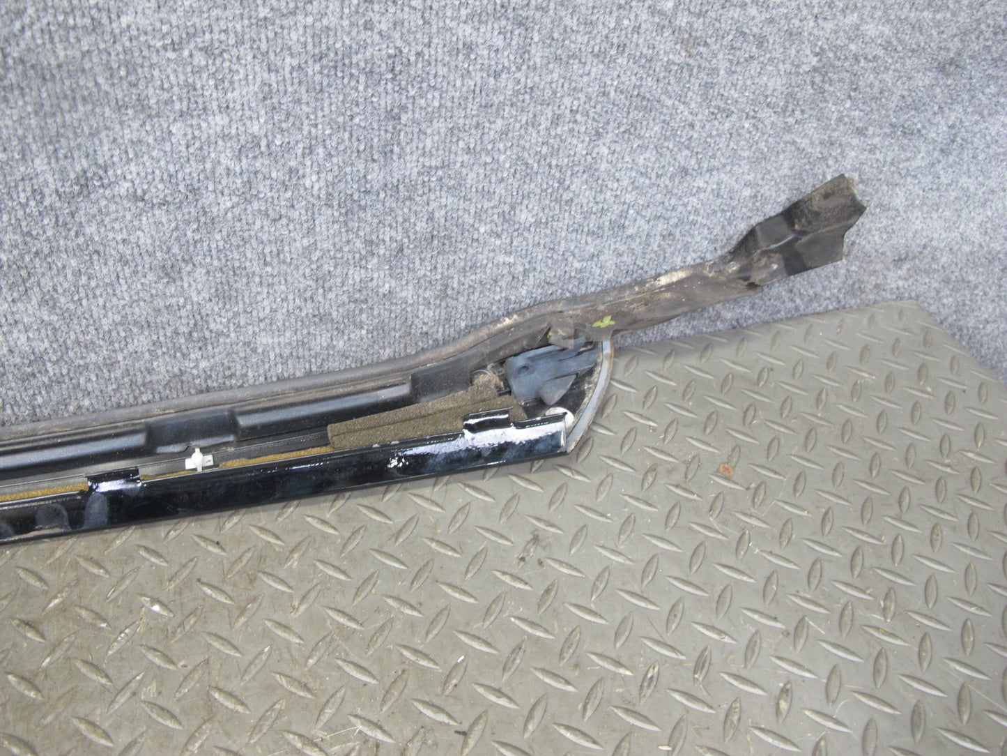 94-99 Mercedes W140 Set of 2 Front Windshield A Pillar Trim Panel Molding OEM