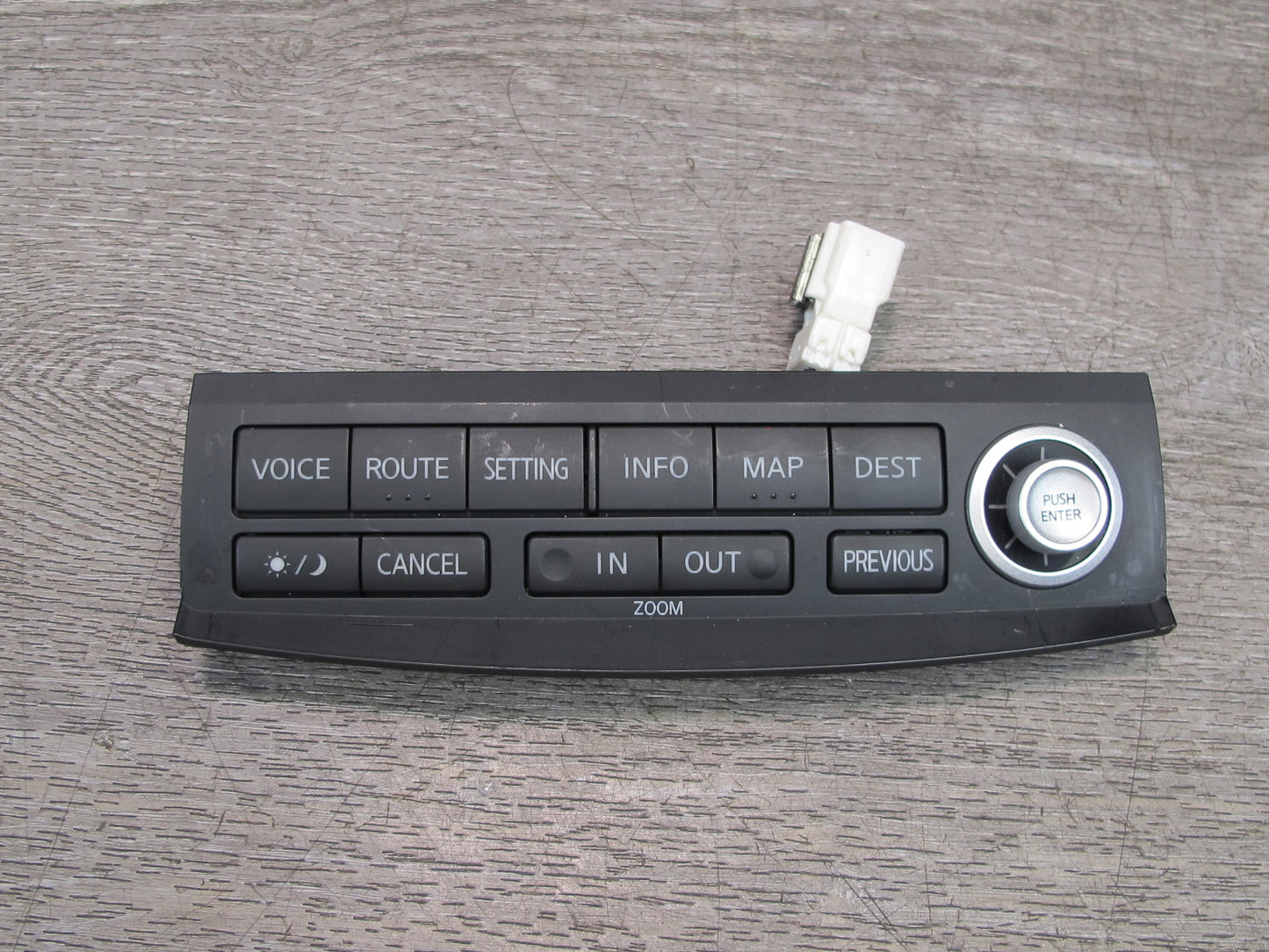 2005 Nissan 350Z Z33 Navigation Screen Control Panel Unit 28395-CF004 OEM