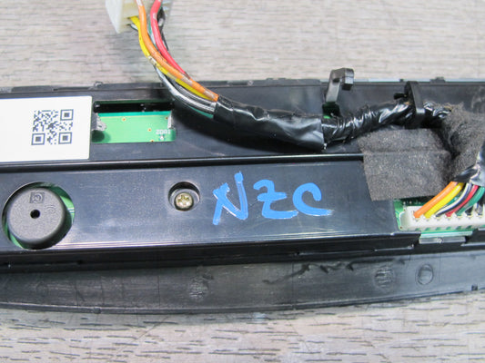 2005 Nissan 350Z Z33 Navigation Screen Control Panel Unit 28395-CF004 OEM