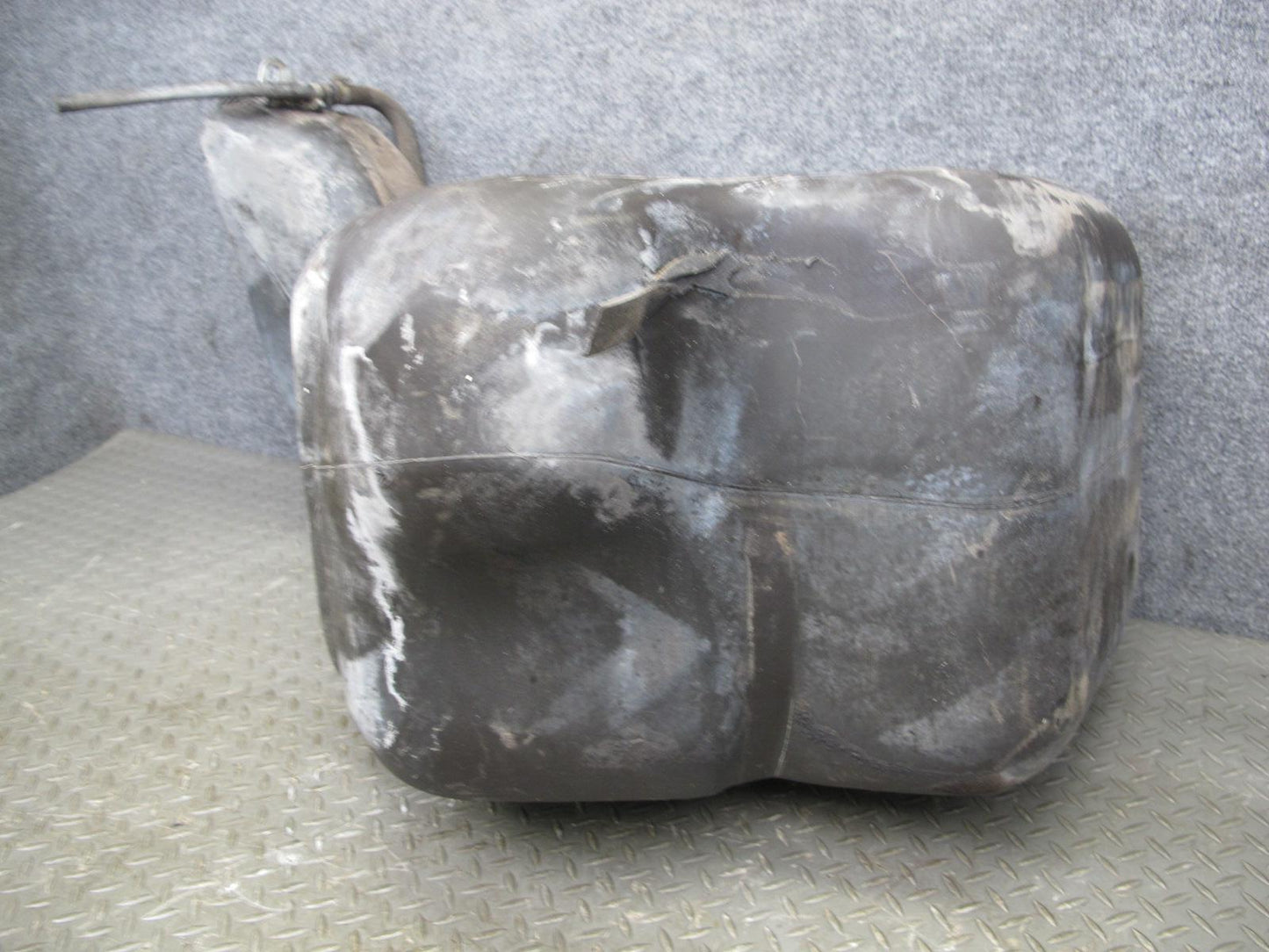 1984-1995 Porsche 928 S Fuel Gas Tank Unit