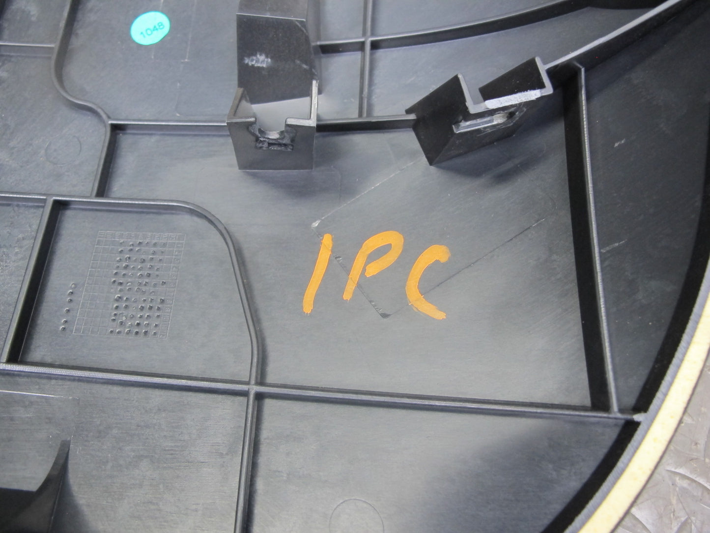 2003-2010 Porsche Cayenne 957 Instrument Cluster Speedometer Dash Trim Panel