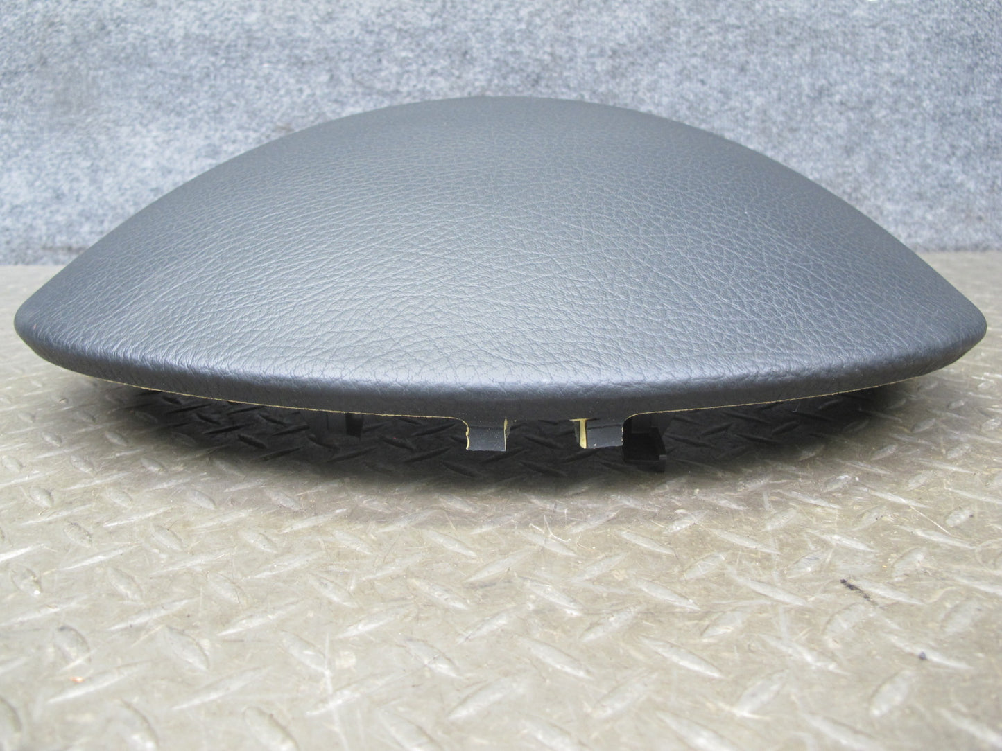 2003-2010 Porsche Cayenne 957 Instrument Cluster Speedometer Dash Trim Panel