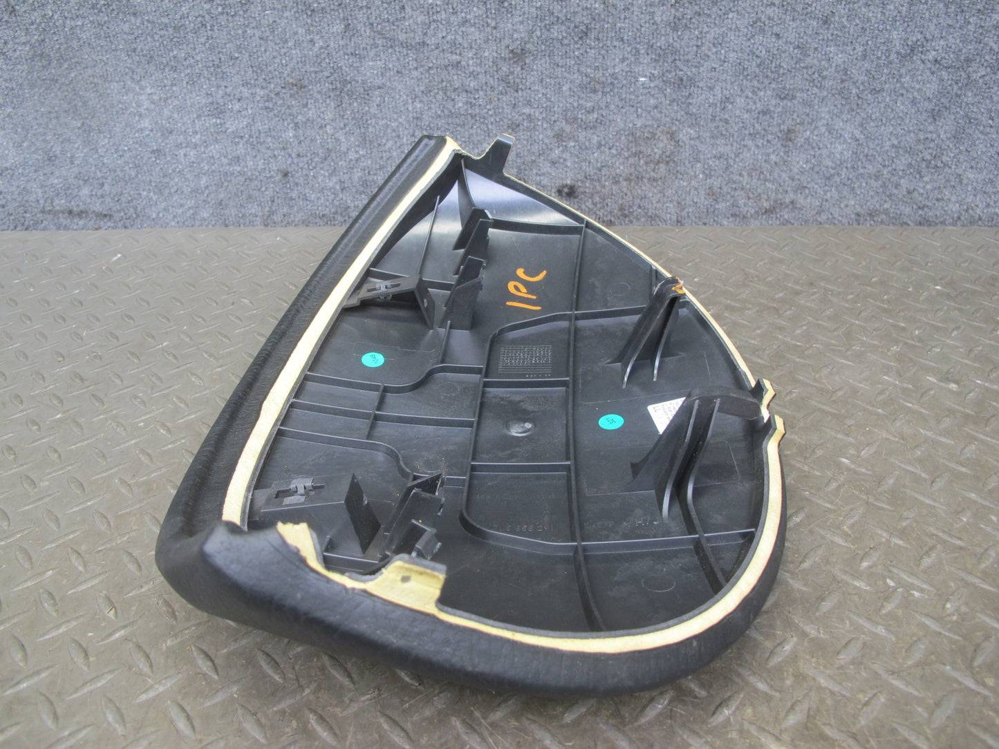 2003-2010 Porsche Cayenne 957 Instrument Cluster Speedometer Dash Trim Panel