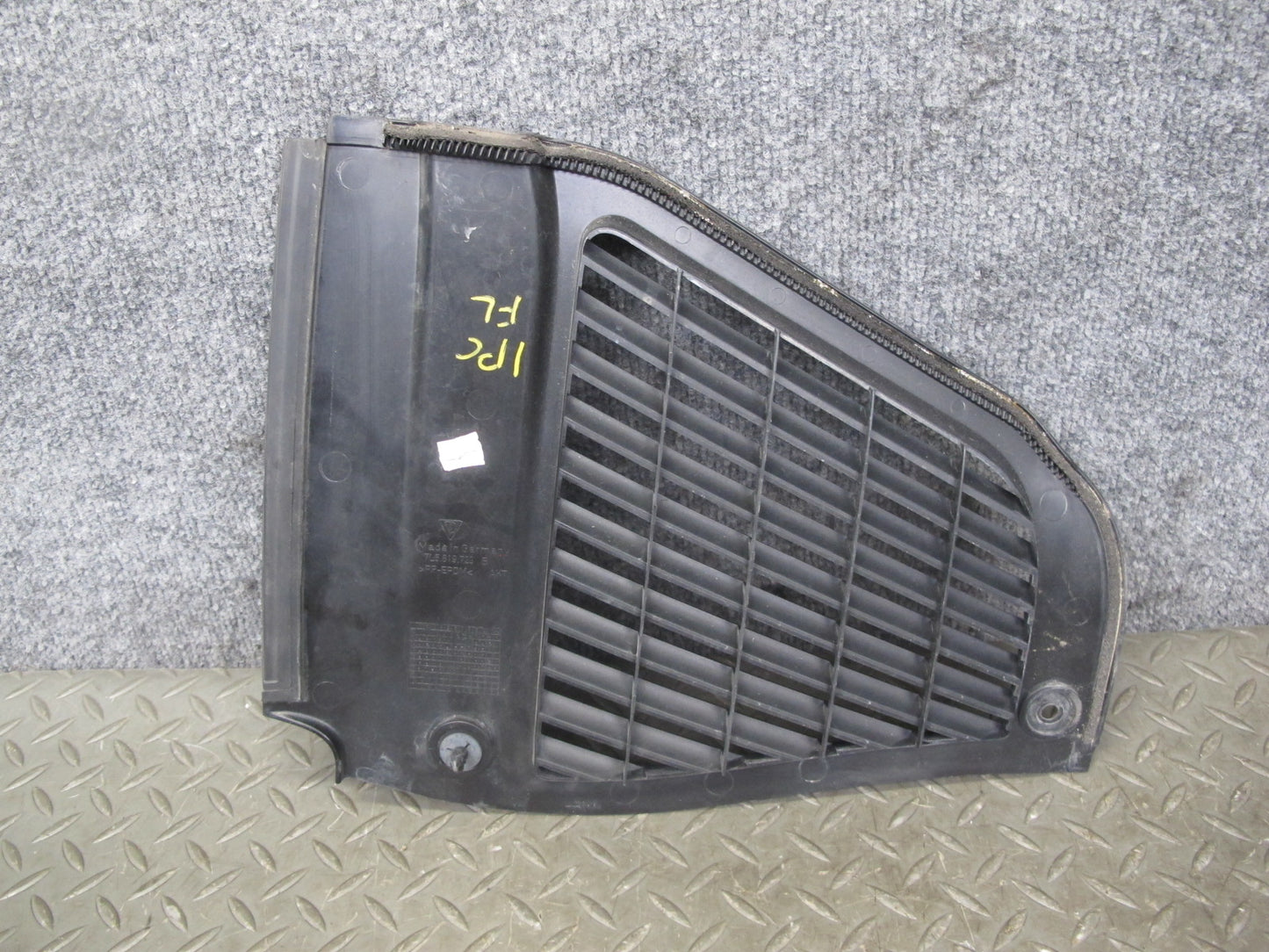 2003-2010 Porsche Cayenne 957 Front Left Driver Under Hood Trim Lid Rain Cover
