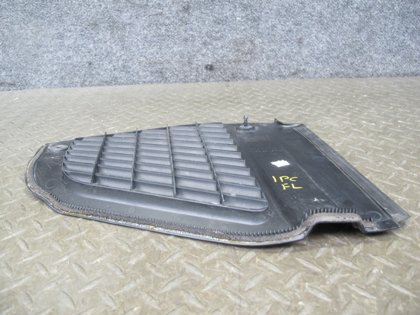 2003-2010 Porsche Cayenne 957 Front Left Driver Under Hood Trim Lid Rain Cover