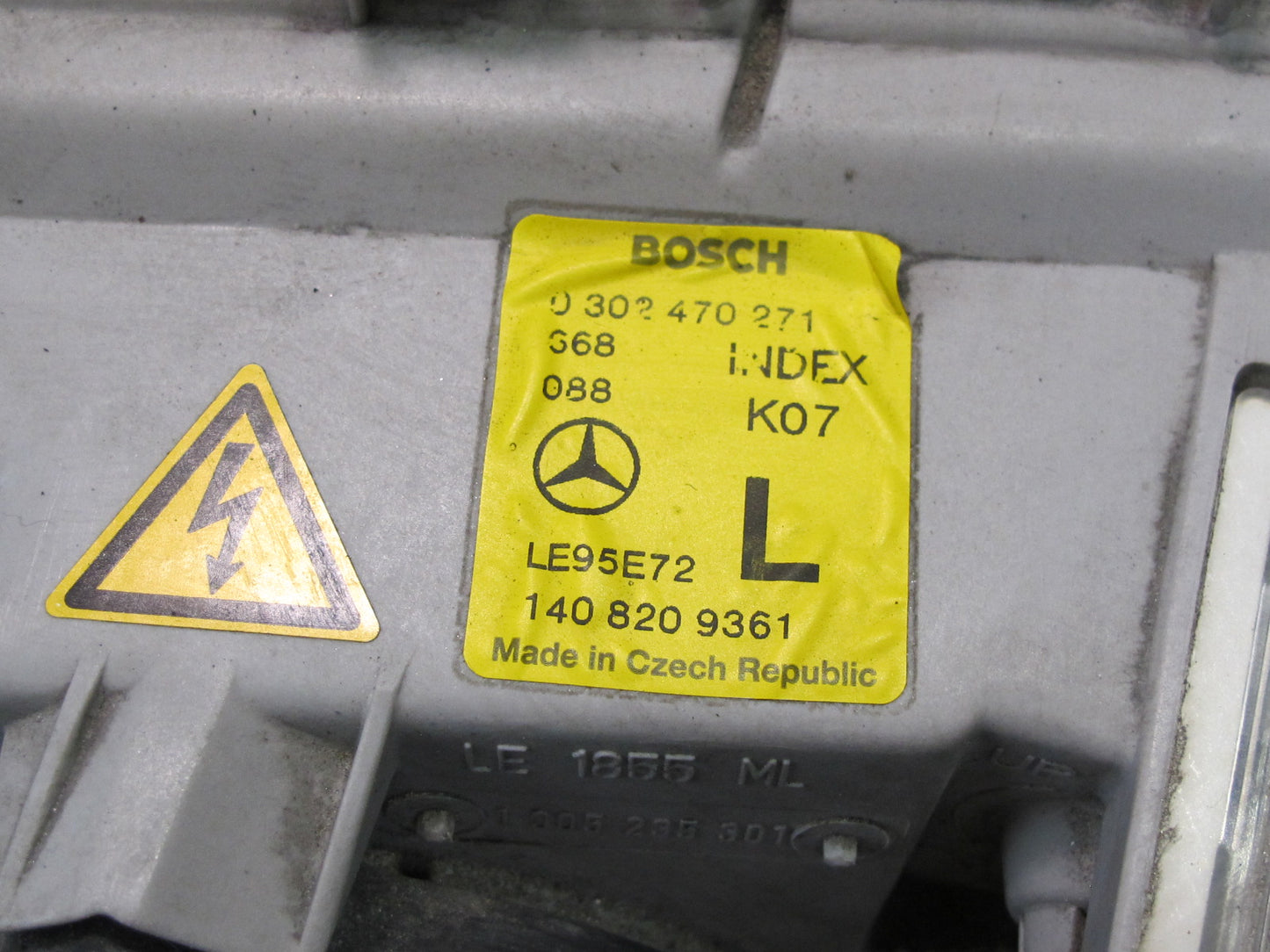 97-99 Mercedes W140 Sedan Front Left Xenon HID Headlight Lamp 1408209361 OEM