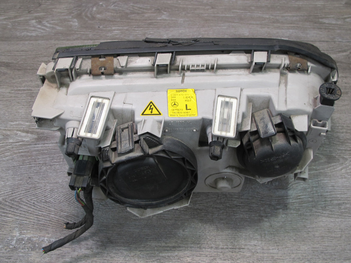 97-99 Mercedes W140 Sedan Front Left Xenon HID Headlight Lamp 1408209361 OEM