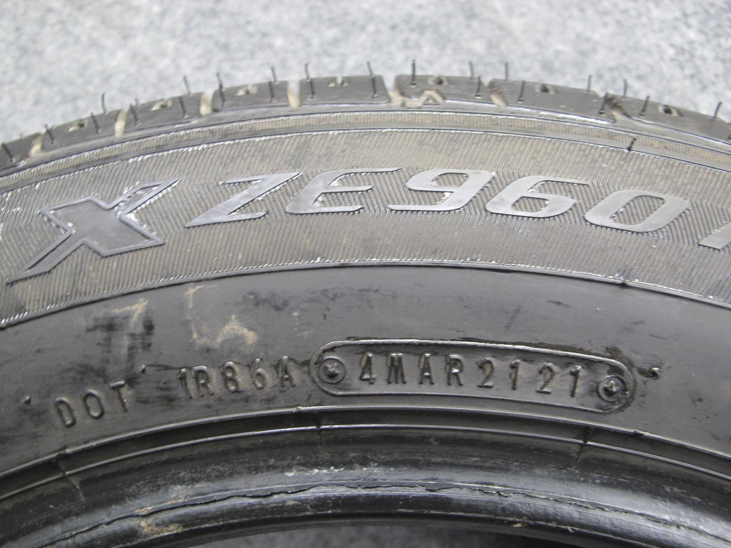 Set of 2 Falken Ziex ZE960 A/S Tire 225/55 R16 95V 2121 8/32 Tread