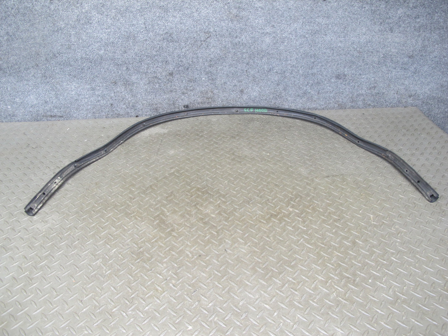 92-96 Lexus UZZ30L SC300 SC400 Front Hood Weatherstrip Rubber Seal Gasket OEM