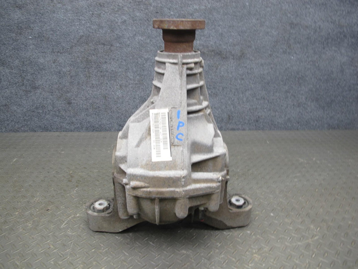 2008-2010 Porsche Cayenne 957 GTS Rear Differential Gear Carrier 4.1 Ratio Assy
