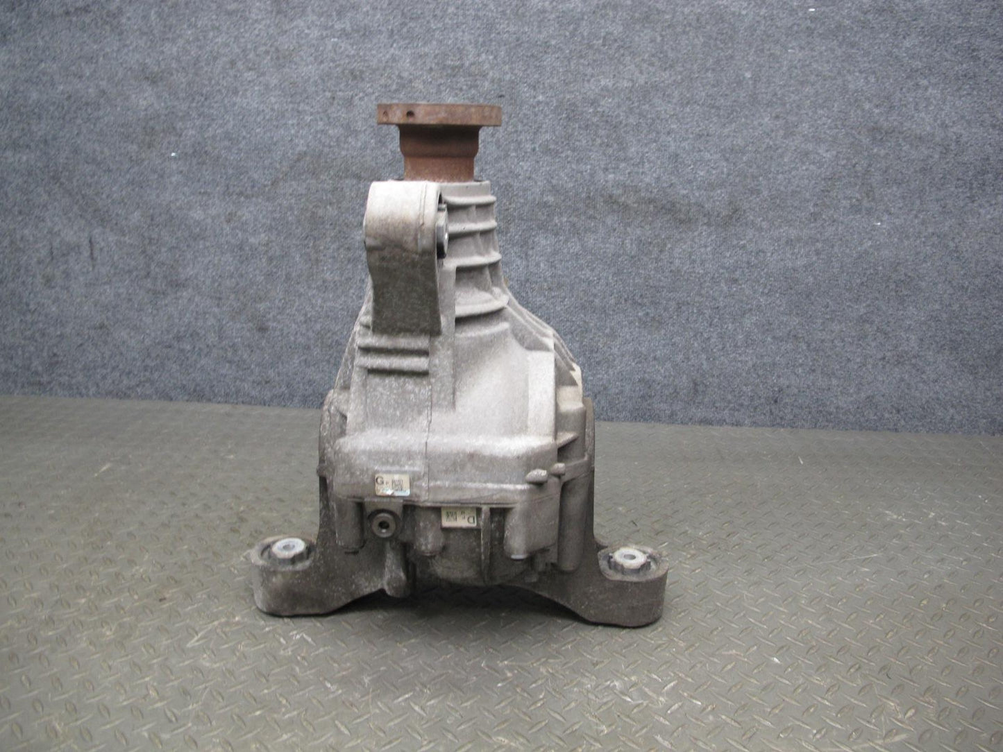 2008-2010 Porsche Cayenne 957 GTS Rear Differential Gear Carrier 4.1 Ratio Assy