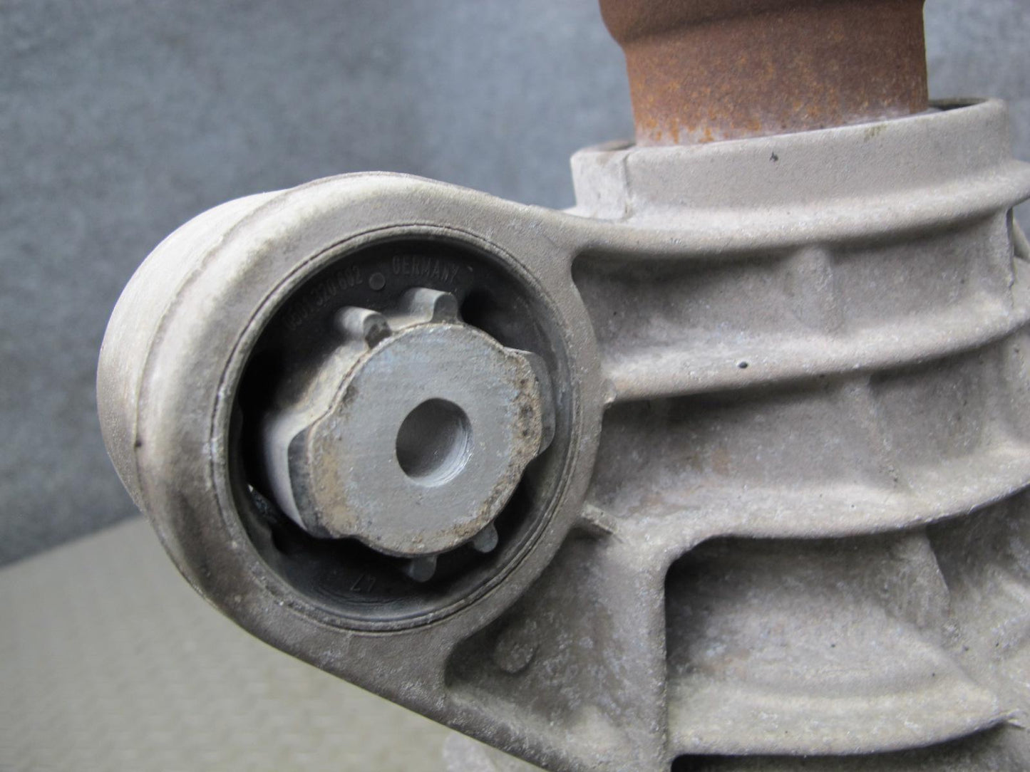 2008-2010 Porsche Cayenne 957 GTS Rear Differential Gear Carrier 4.1 Ratio Assy