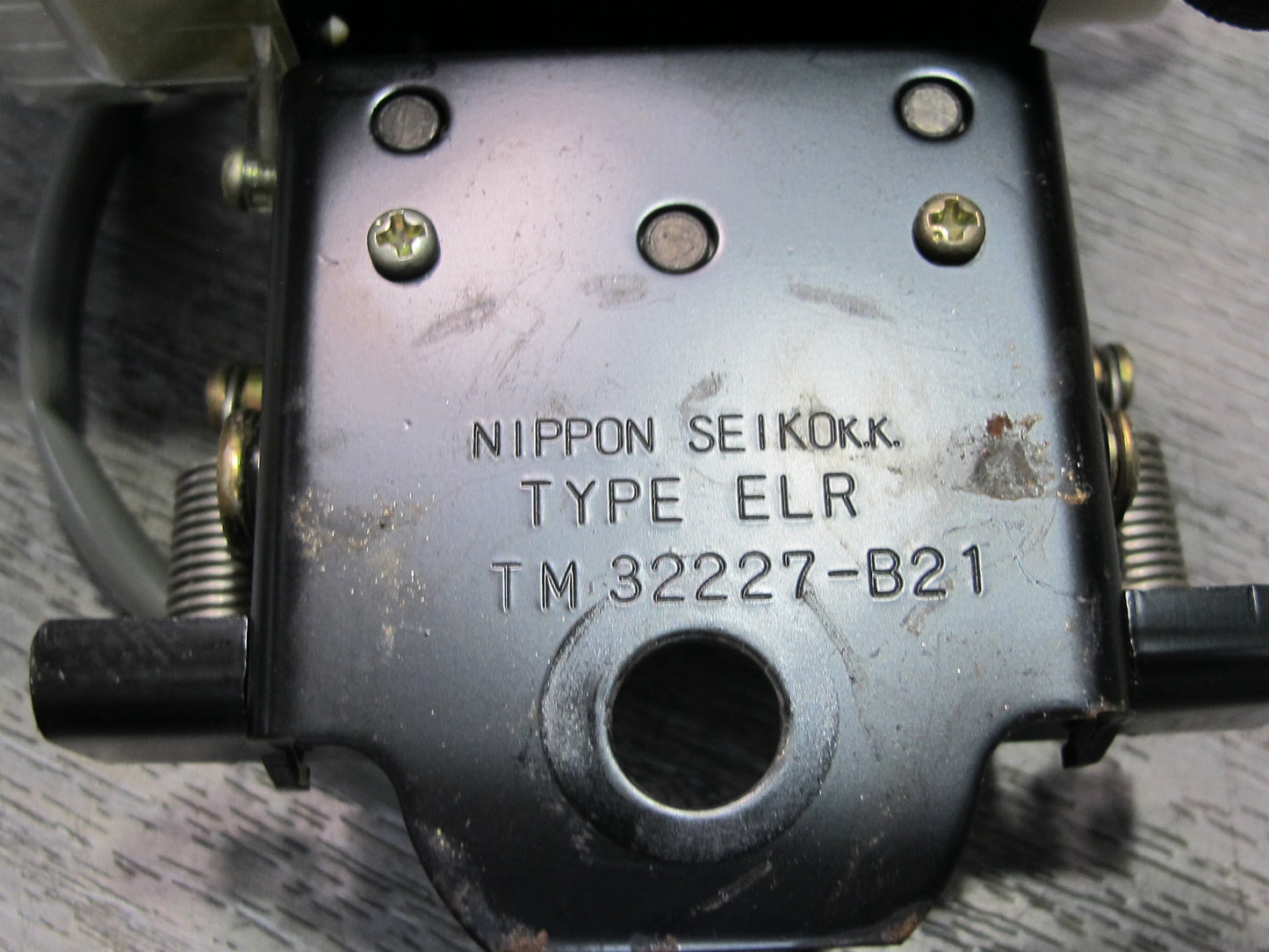 90-93 NISSAN 300ZX Z32 2+2 FRONT LEFT DRIVER SIDE SEATBELT RETRACTOR OEM
