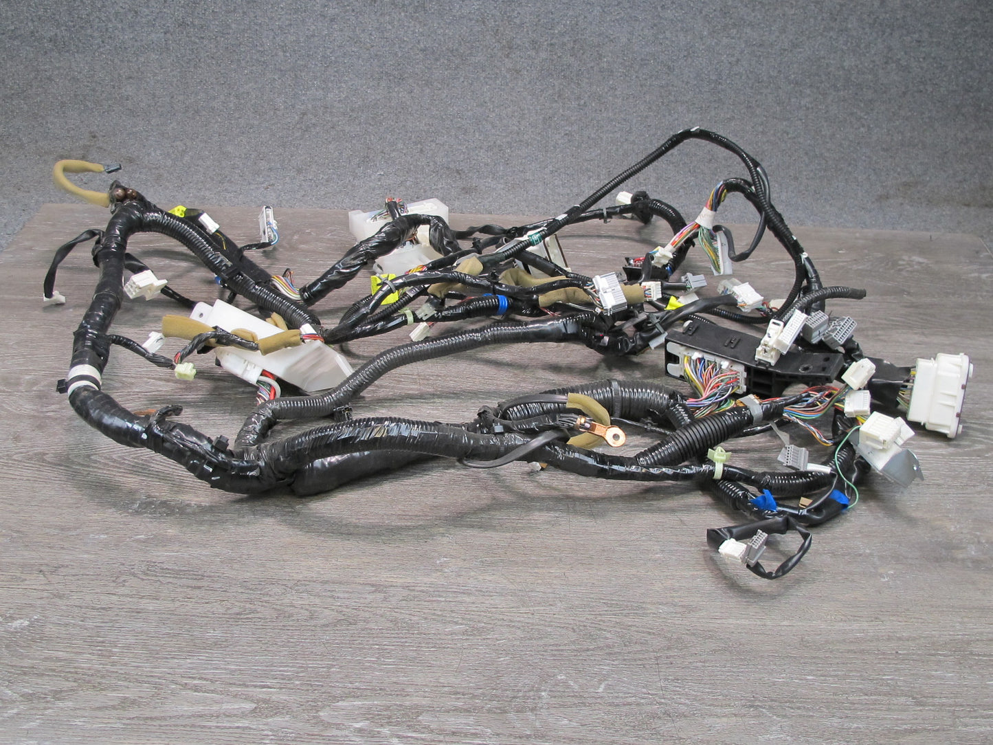 2005 Nissan 350Z Z33 Convertible VQ35DE M/T Main Dash Wire Wiring Harness OEM