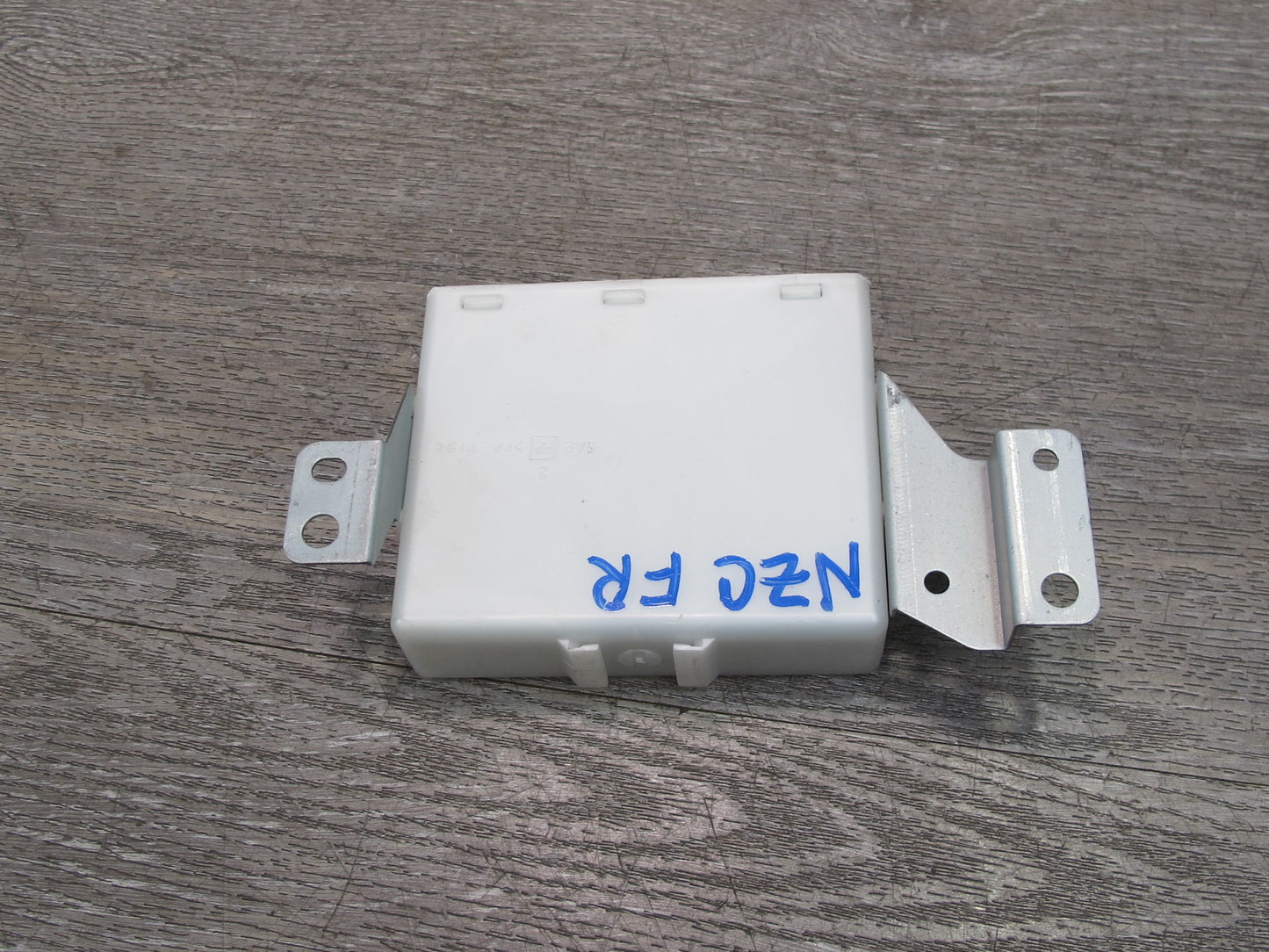 04-05 Nissan 350Z Z33 Convertible Right Passenger Power Seat Control Module OEM