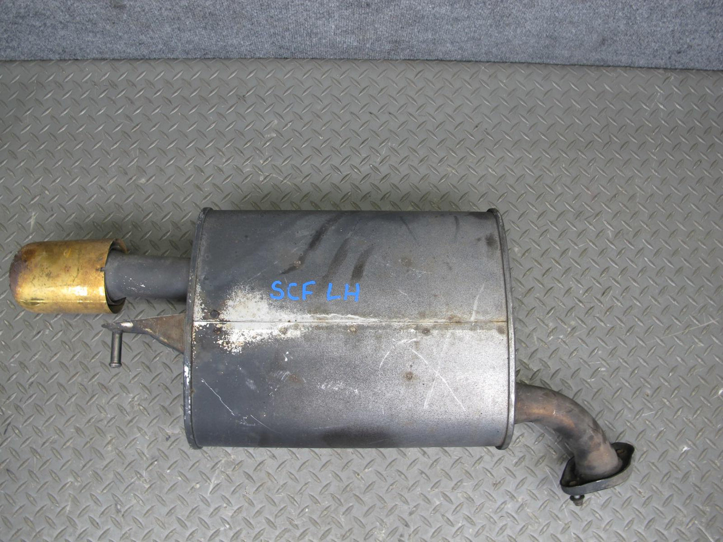 92-98 Lexus UZZ30L SC400 Rear Left Exhaust Muffler OEM