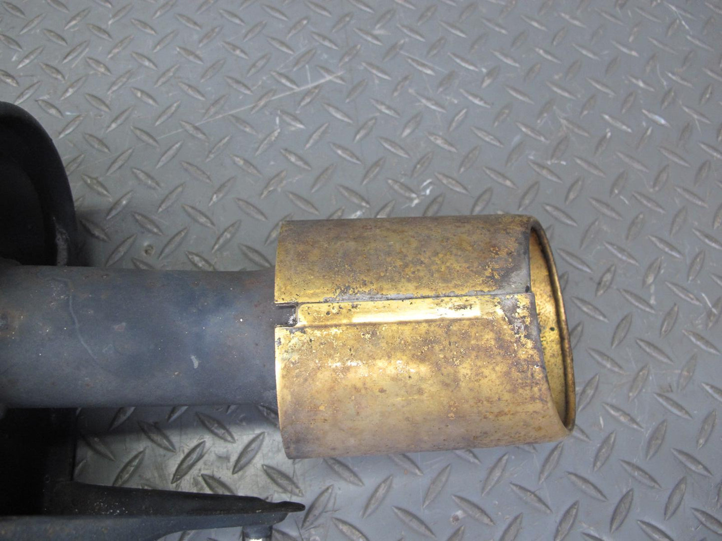 92-98 Lexus UZZ30L SC400 Rear Left Exhaust Muffler OEM