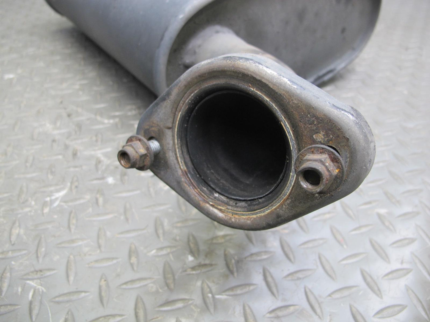 92-98 Lexus UZZ30L SC400 Rear Right Exhaust Muffler OEM
