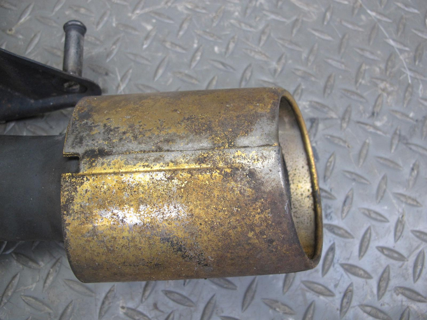 92-98 Lexus UZZ30L SC400 Rear Right Exhaust Muffler OEM