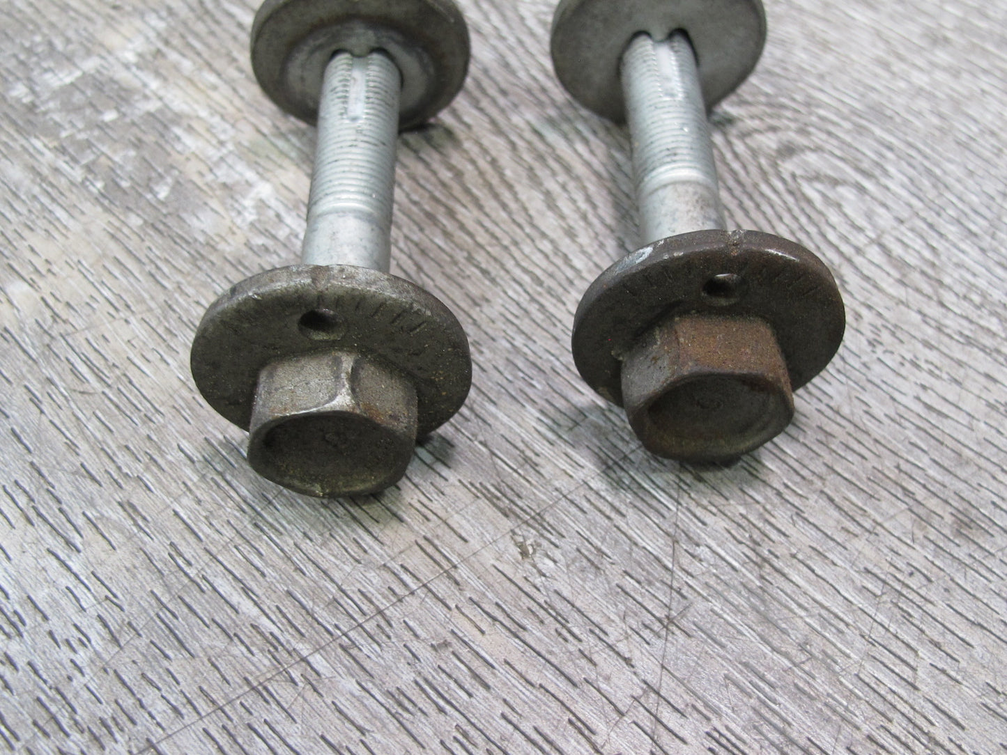 03-09 Nissan 350Z Z33 Rear Suspension Adjustment Eccentric Camber Bolt Set OEM