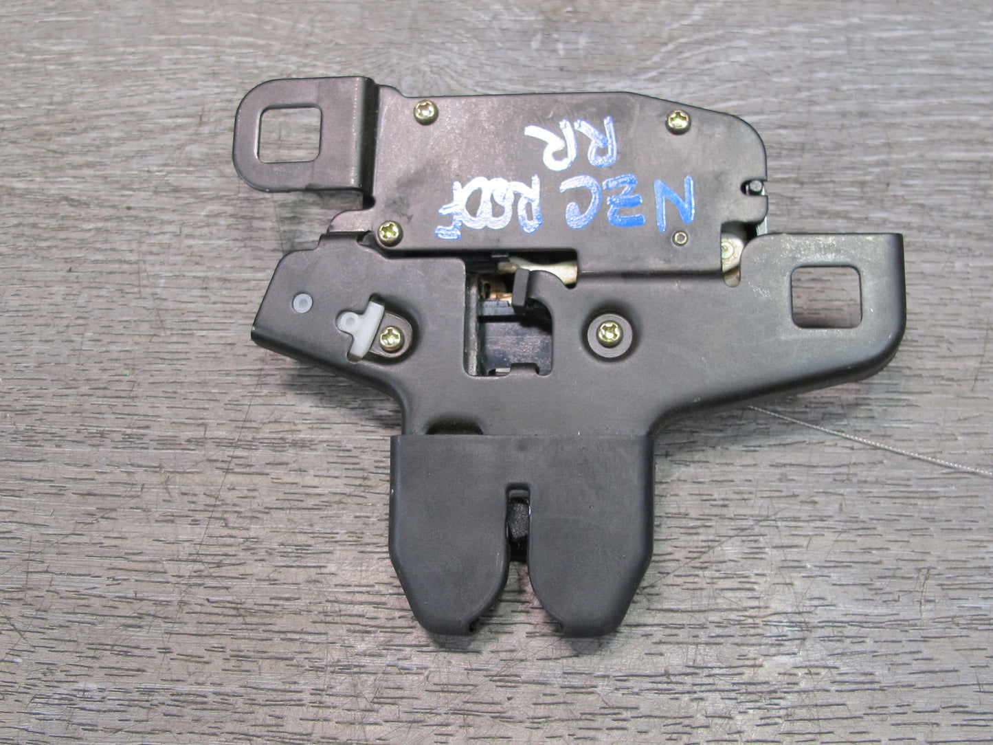 04-06 Nissan 350Z Z33 Convertible Left & Right Tonneau Lid Cover Lock Latch OEM