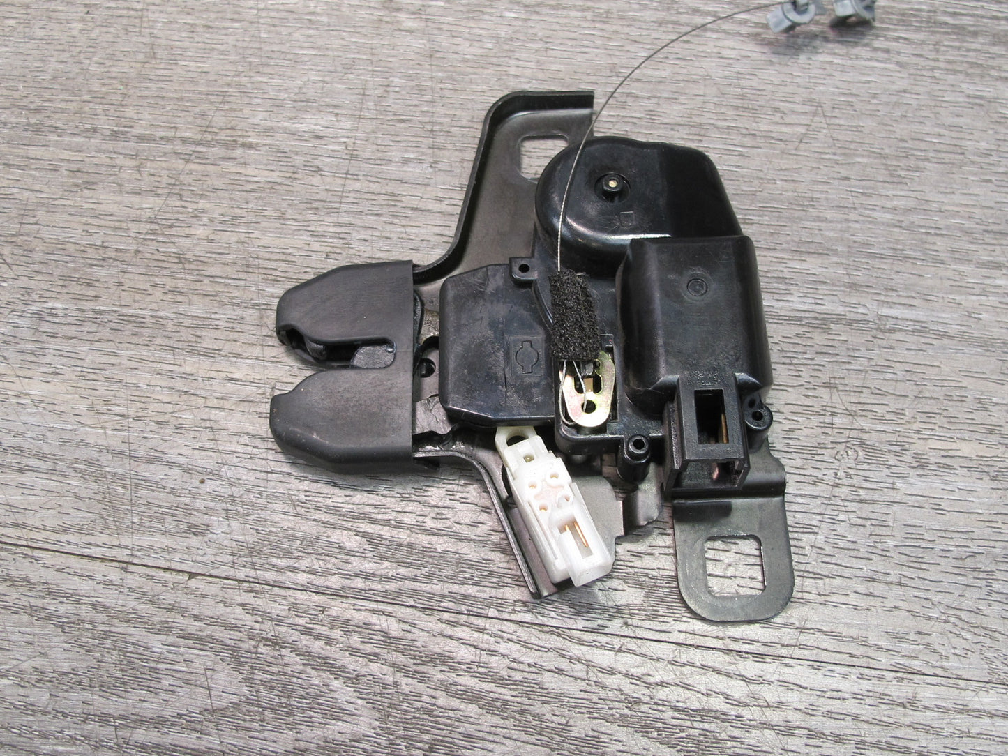 04-06 Nissan 350Z Z33 Convertible Left & Right Tonneau Lid Cover Lock Latch OEM