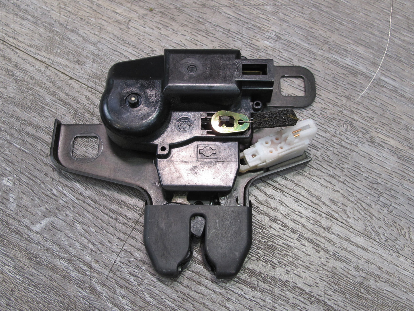 04-06 Nissan 350Z Z33 Convertible Left & Right Tonneau Lid Cover Lock Latch OEM