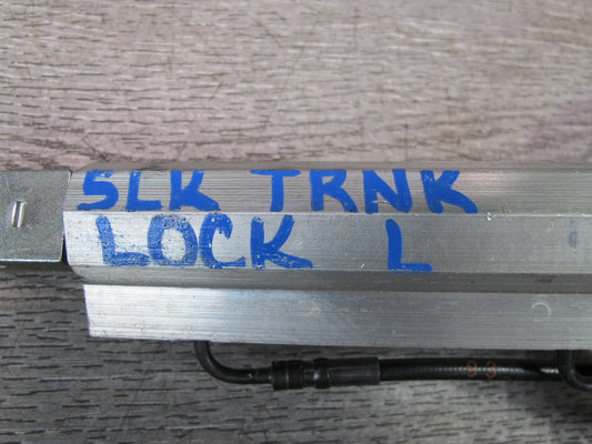 03-12 Mercedes R230 Sl-class Convertible Left Trunk Frame Lock Cylinder OEM