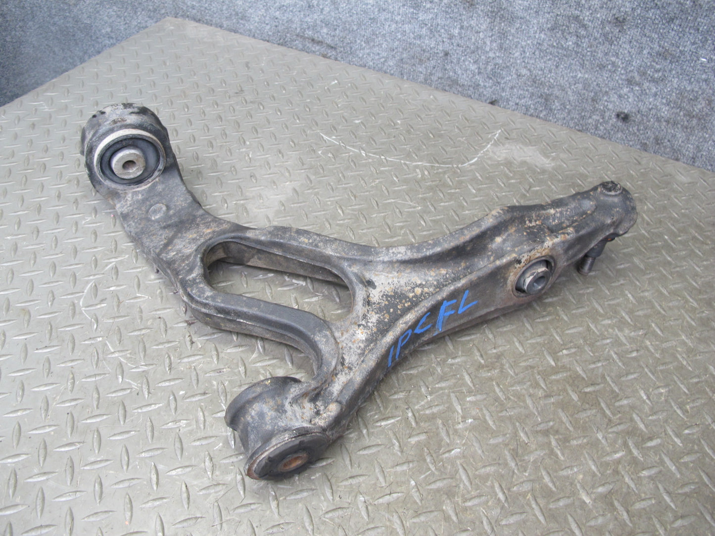 2008-2010 Porsche Cayenne 957 Front Suspension Left Side Lower Control Arm