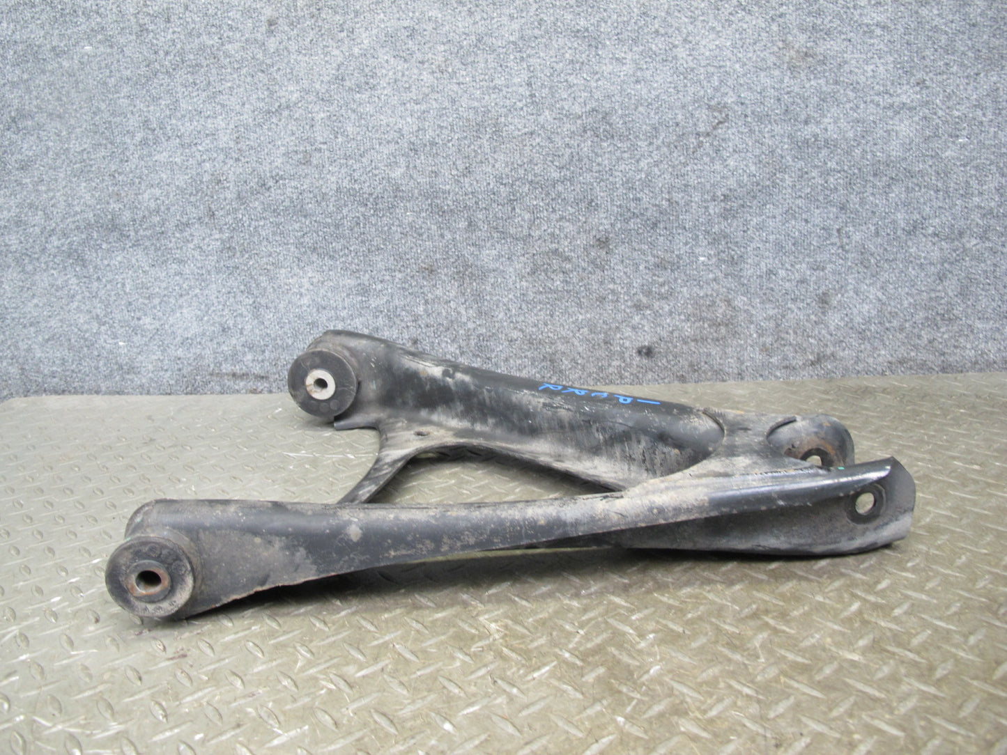2003-2010 Porsche Cayenne 957 Rear Right Side Upper & Lower Control Arm Set of 4