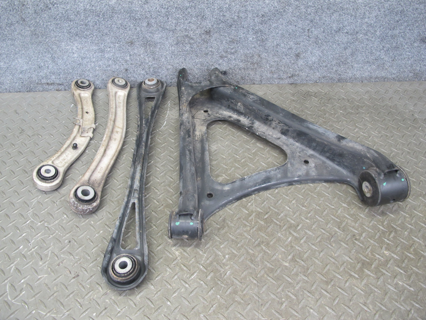 2003-2010 Porsche Cayenne 957 Rear Left Side Upper & Lower Control Arm Set of 4