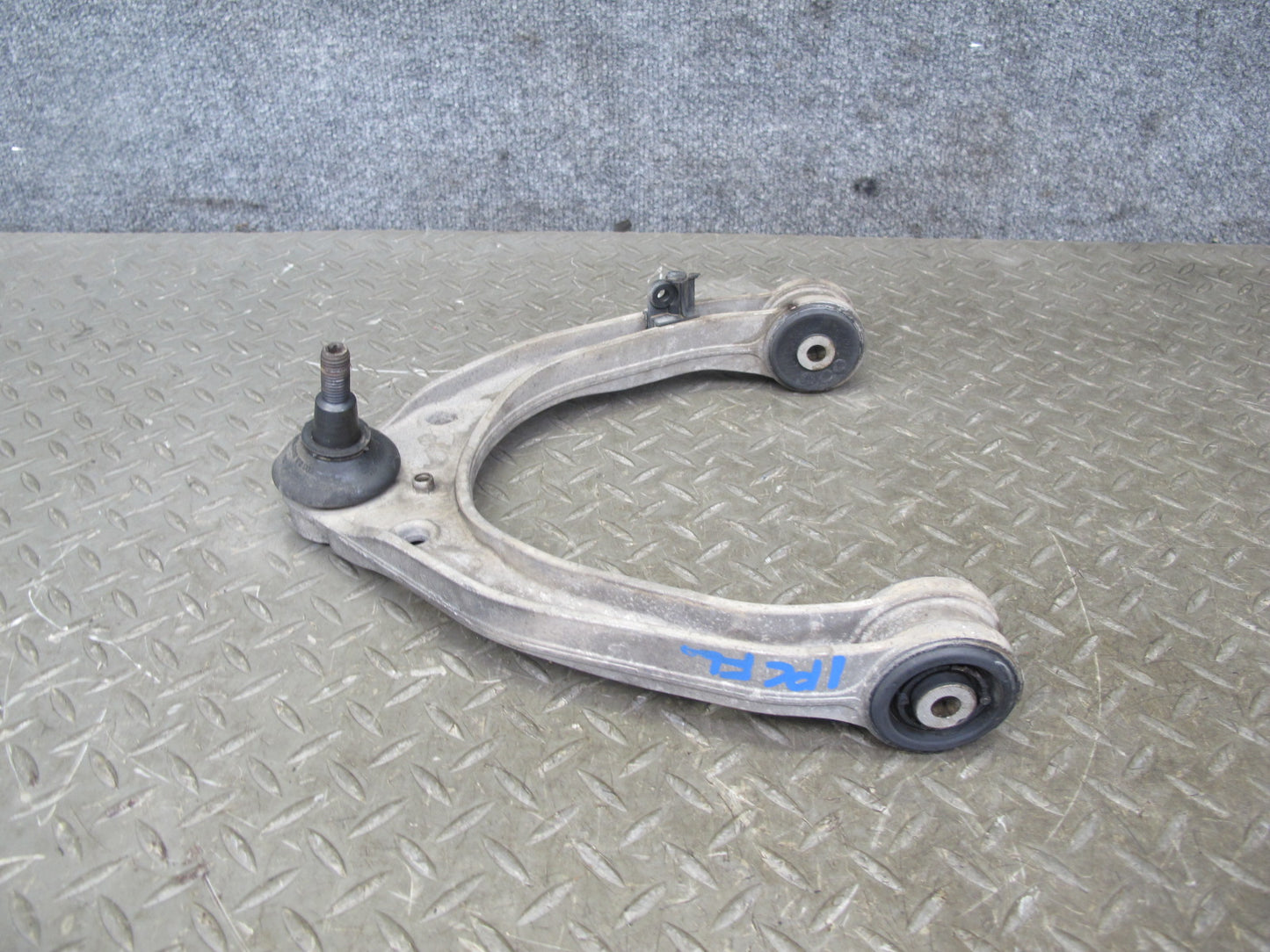 2003-2010 Porsche Cayenne 957 Front Suspension Left Side Upper Control Arm