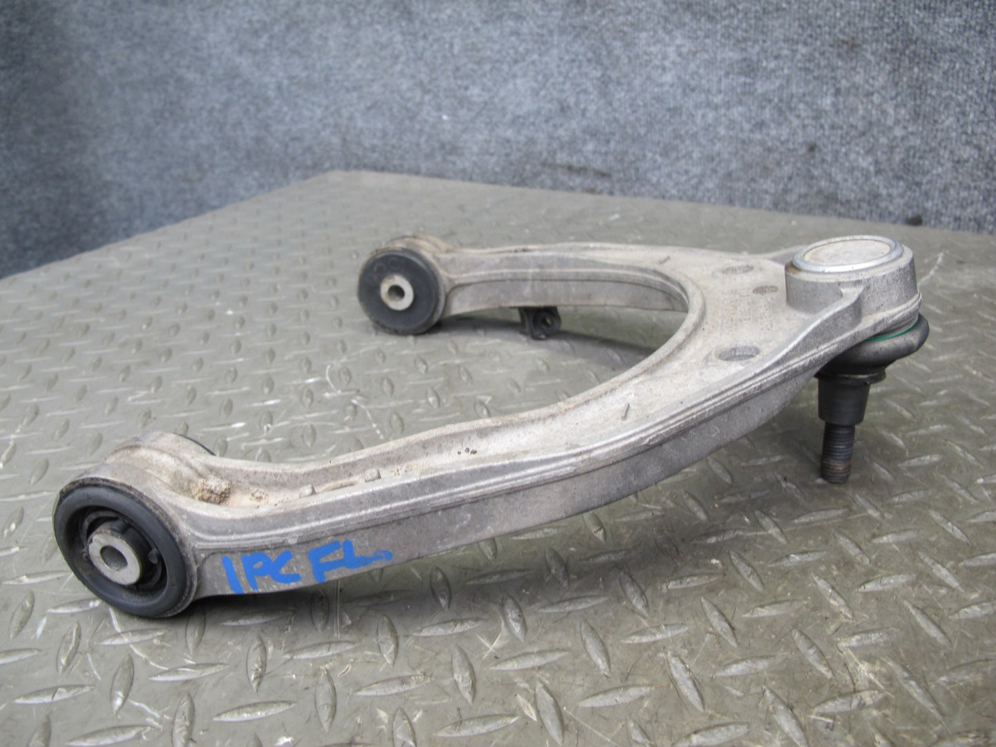 2003-2010 Porsche Cayenne 957 Front Suspension Left Side Upper Control Arm